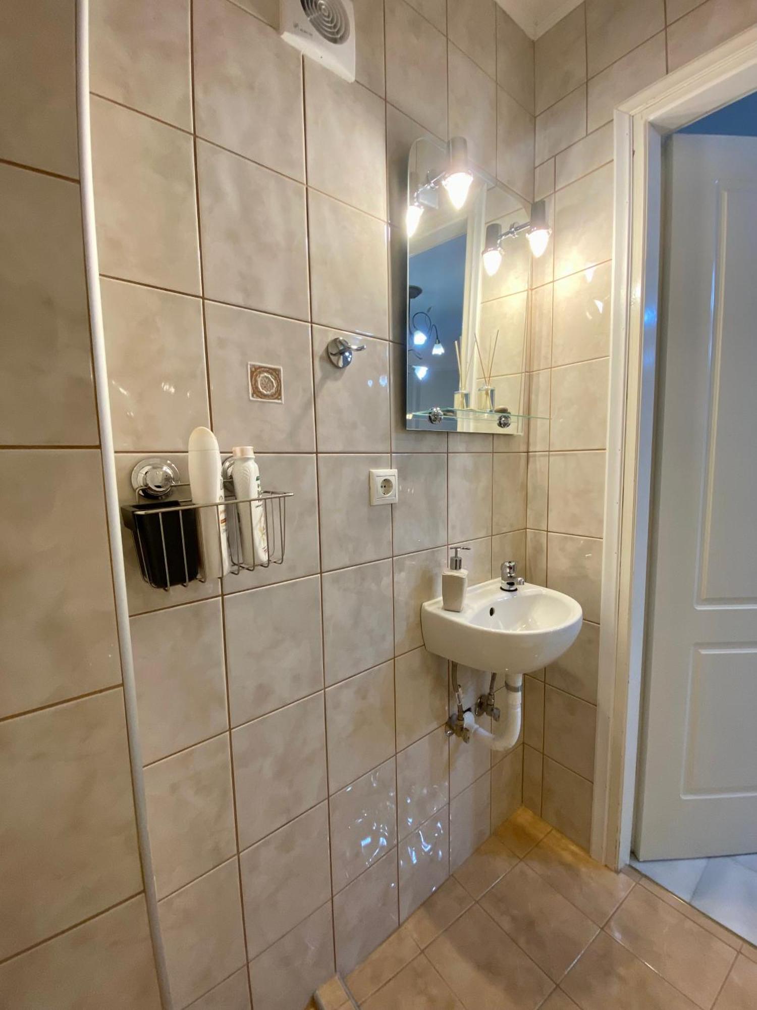 Nikos Apartment Szpáta Kültér fotó